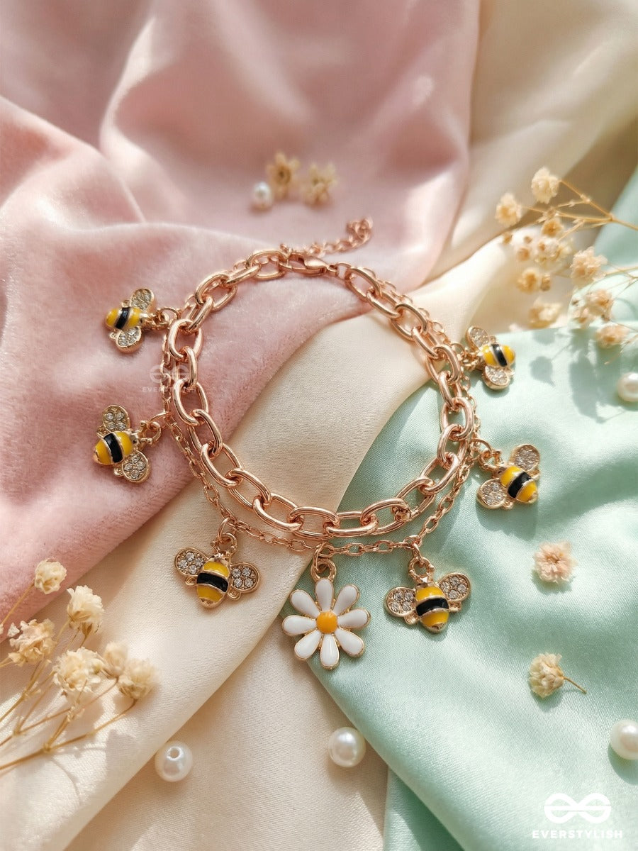 Honey Bloom - Golden Double Chain Bracelet