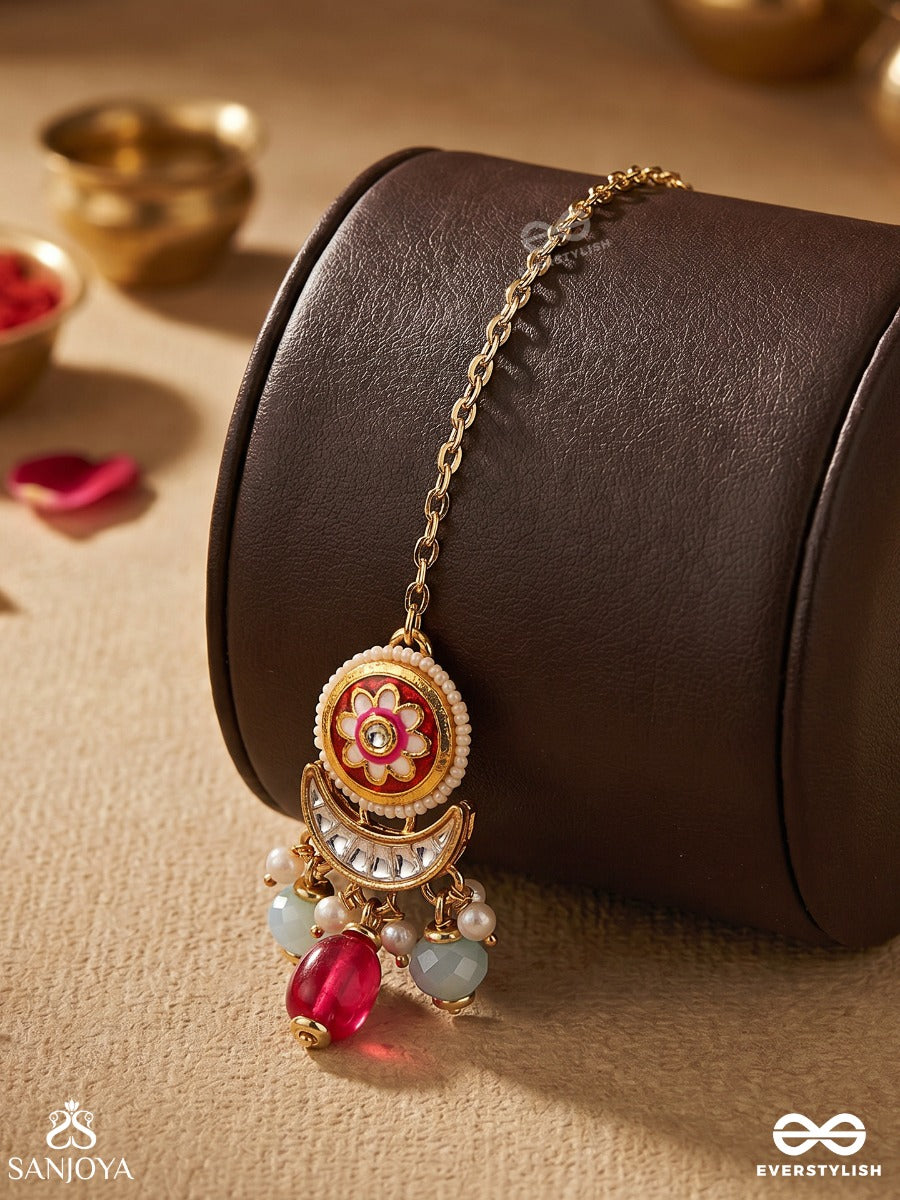 Rochita - Blossomed Tip - Enameled Floral Maangtika With Crescent And Multicolored Beads
