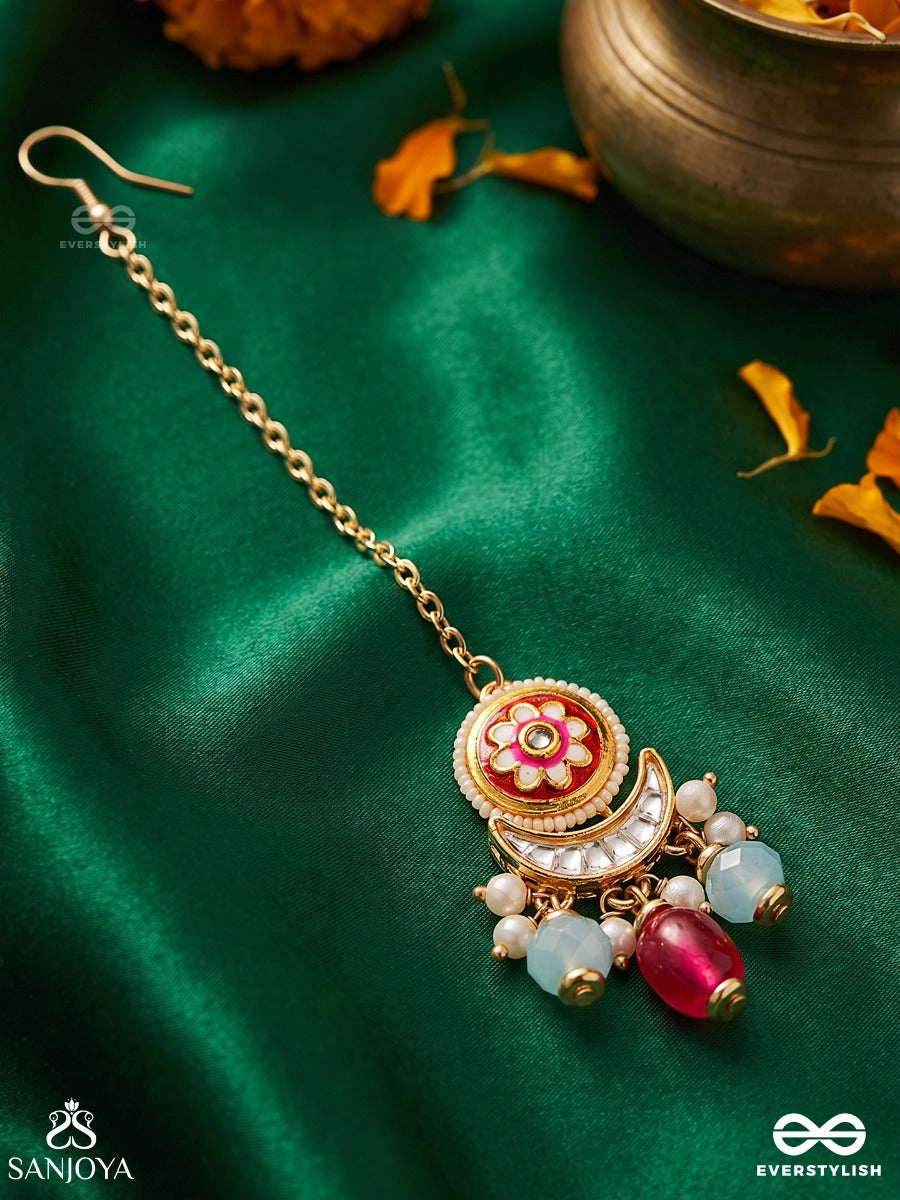 Rochita - Blossomed Tip - Enameled Floral Maangtika With Crescent And Multicolored Beads
