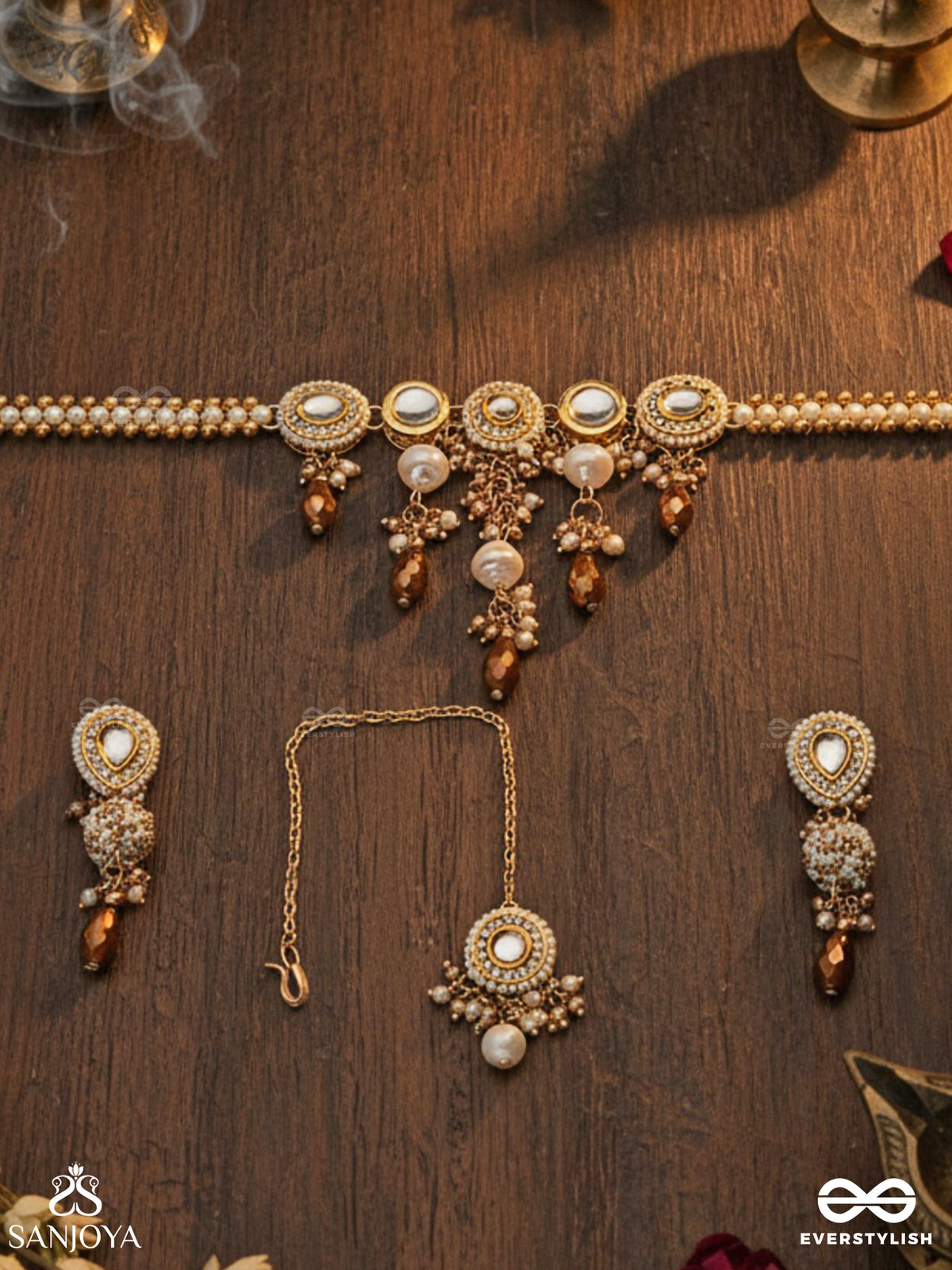 Kanaklekha - Golden Gleam- Handcrafted Kundan Set With Neckpiece, Earrings And Maangtika