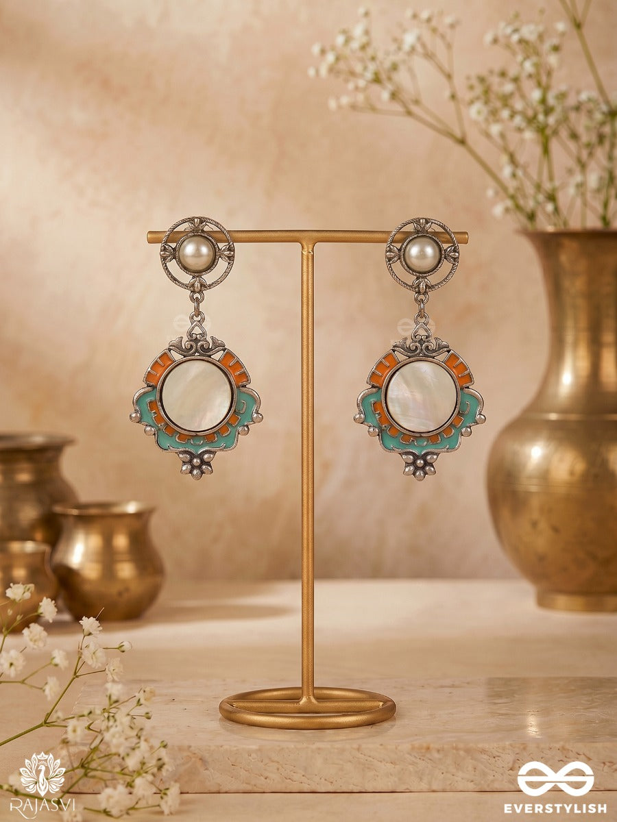 Moon Dial - Pearl-Centered Enamelled Oxidised Earring
