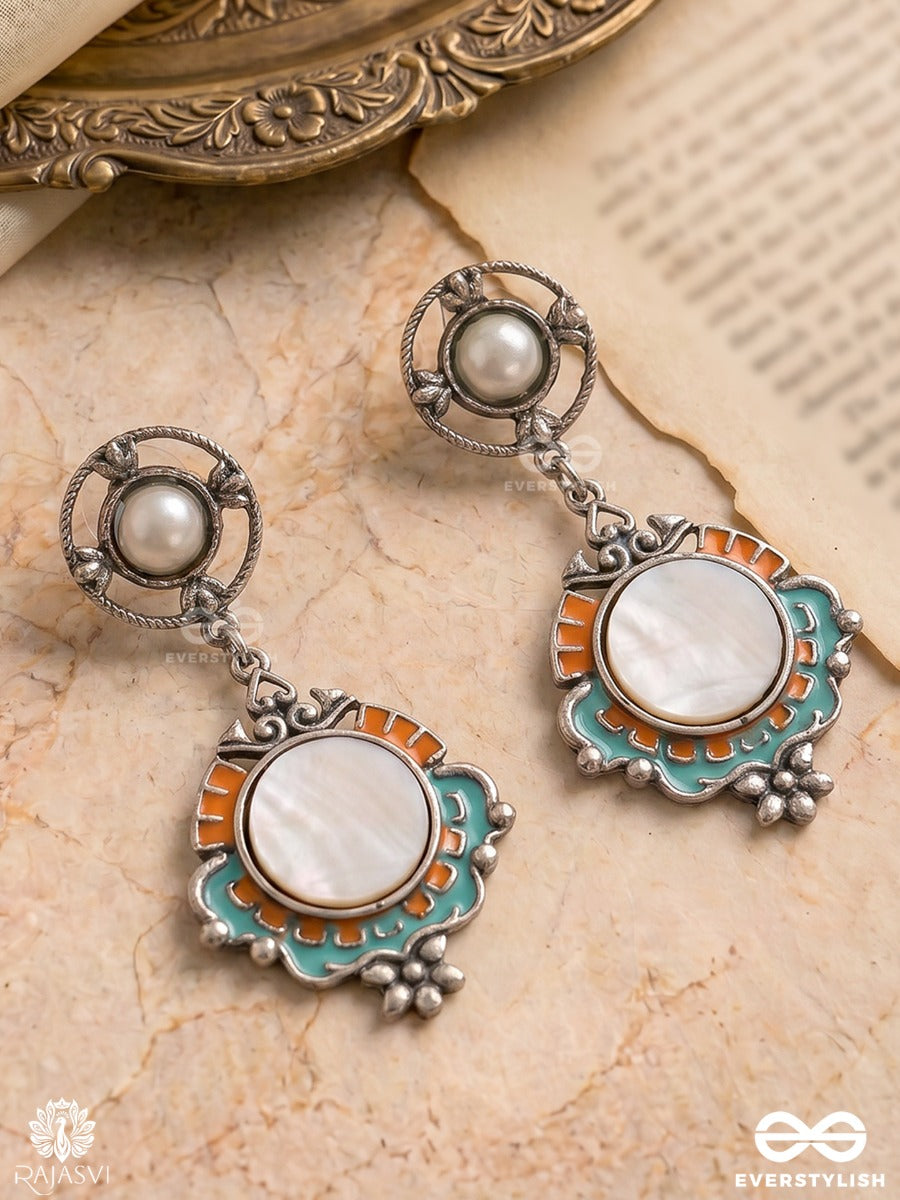 Moon Dial - Pearl-Centered Enamelled Oxidised Earring