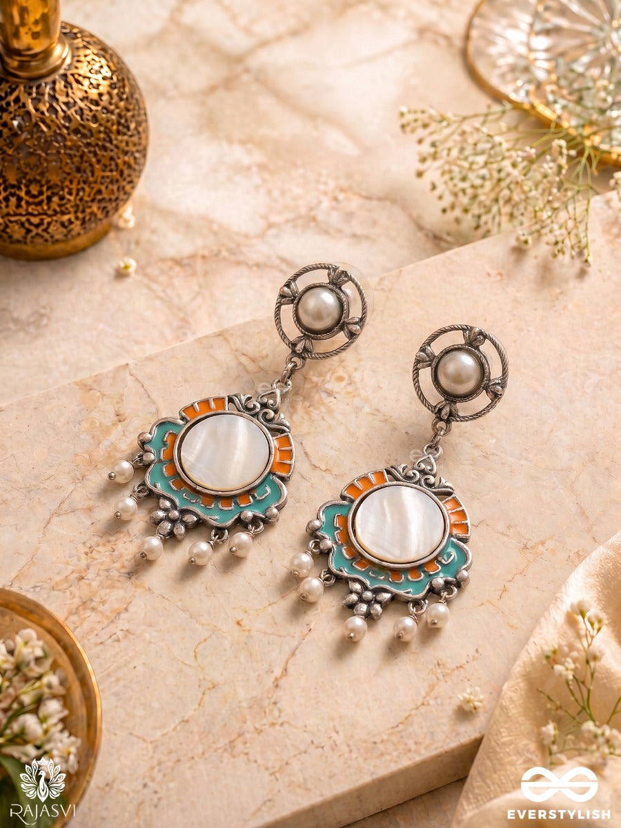 Moon Dial - Pearl-Centered Enamelled Oxidised Earring