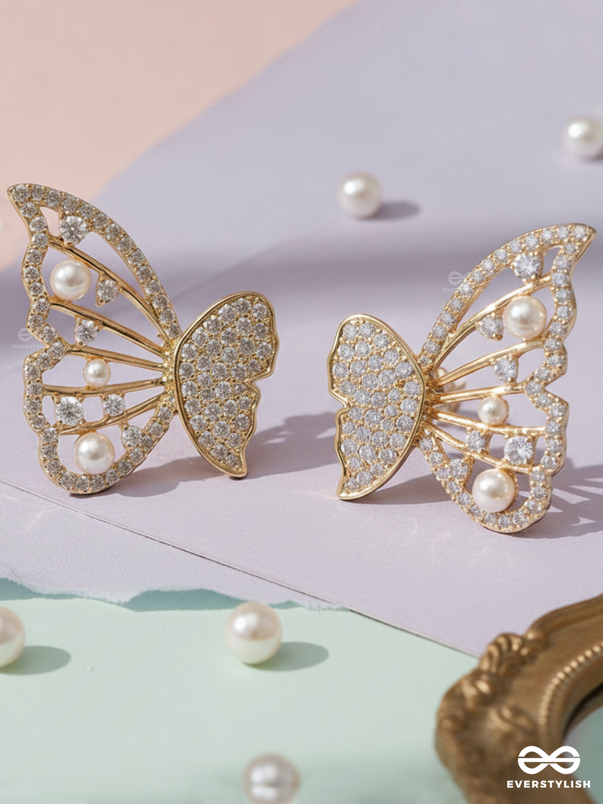 Wing Of Dawn - Dreamy Light-Touched Crystal Ear Jackets