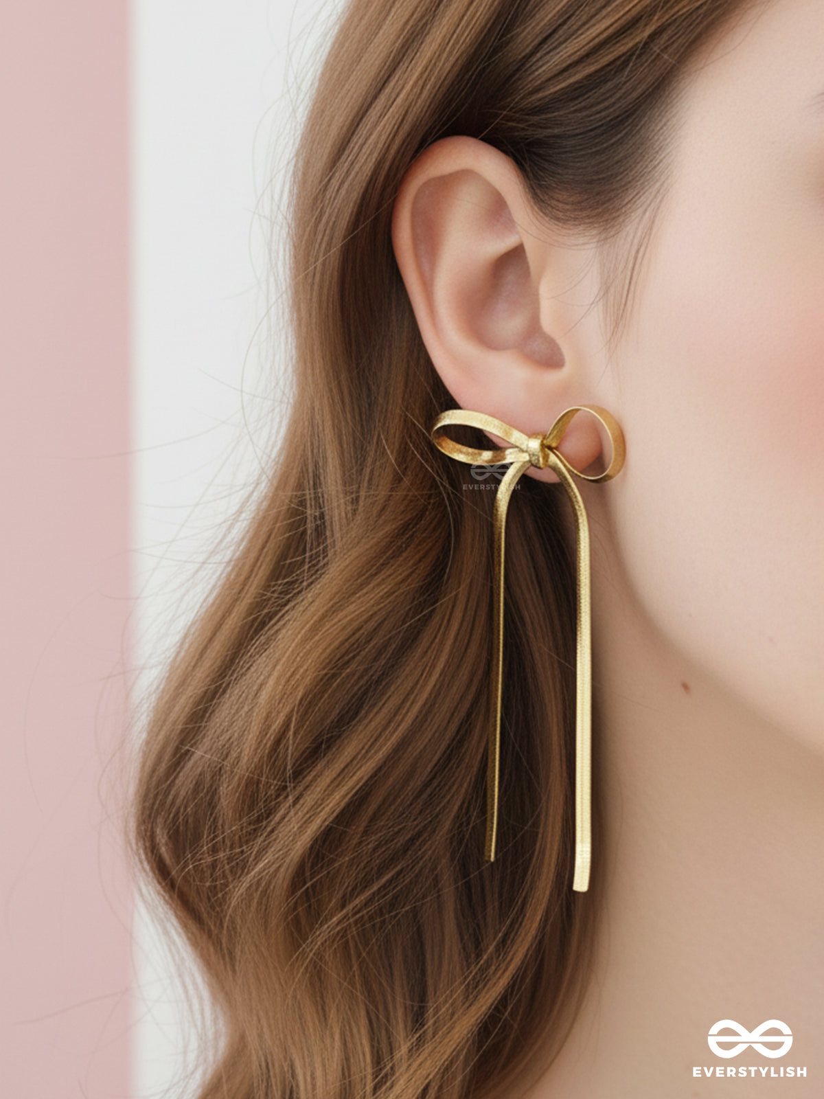 Bowline Glint - Modern Gold Ribbon Drops