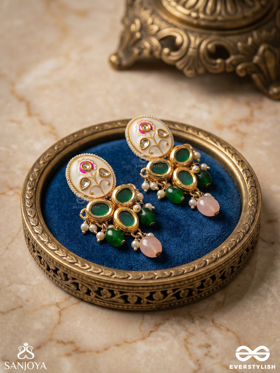 Kundanmala - Kundan Garland - Green Emerald-Clustered Gold Earrings With Pearl Drop