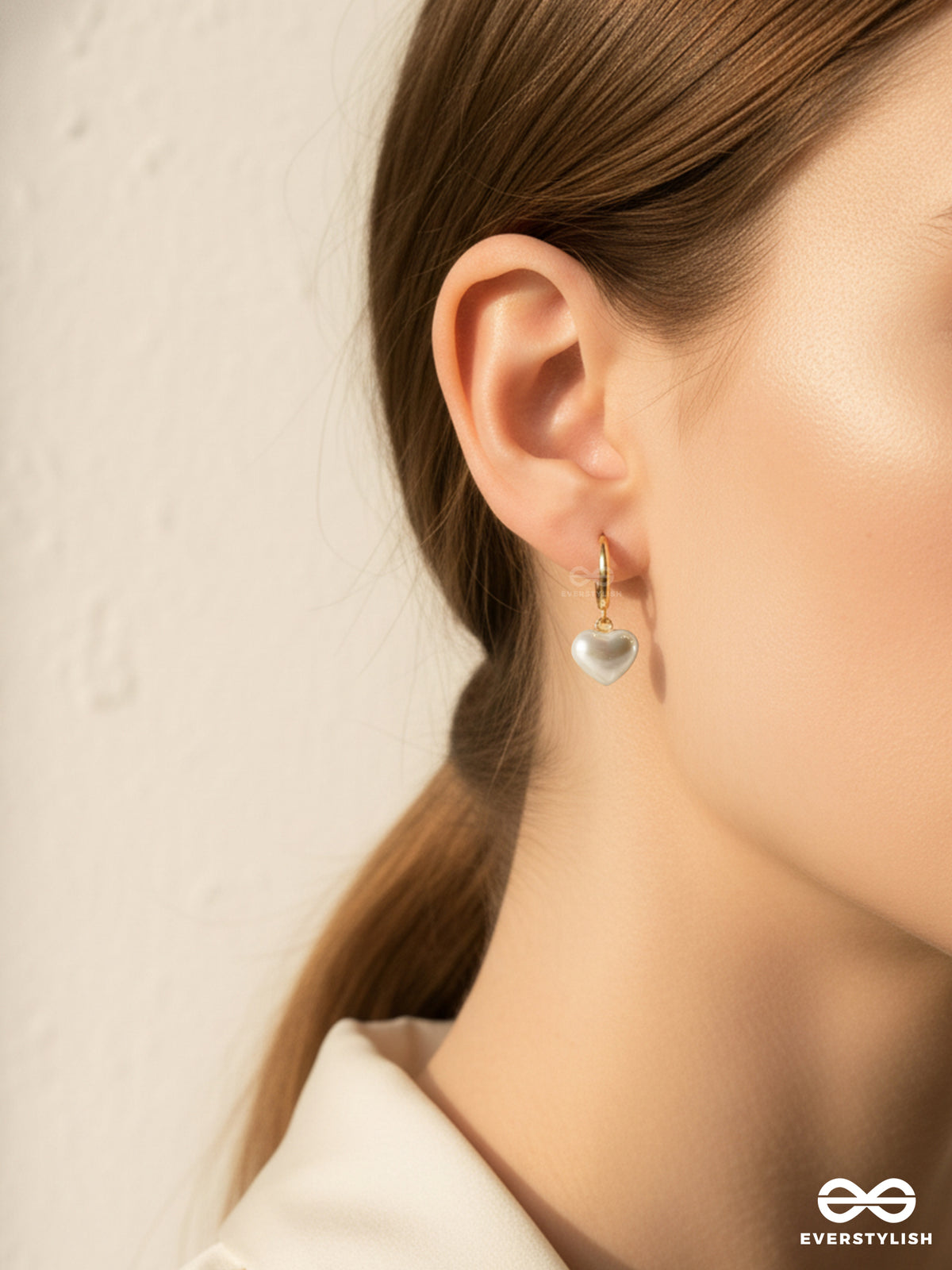 Rosella Pearl - Pearl Heart Hoop Earrings