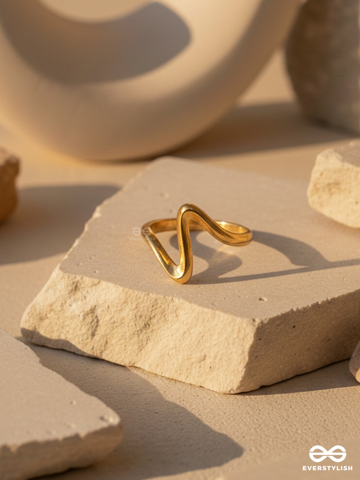 The Meltwave - Sculpted Open Golden Ring