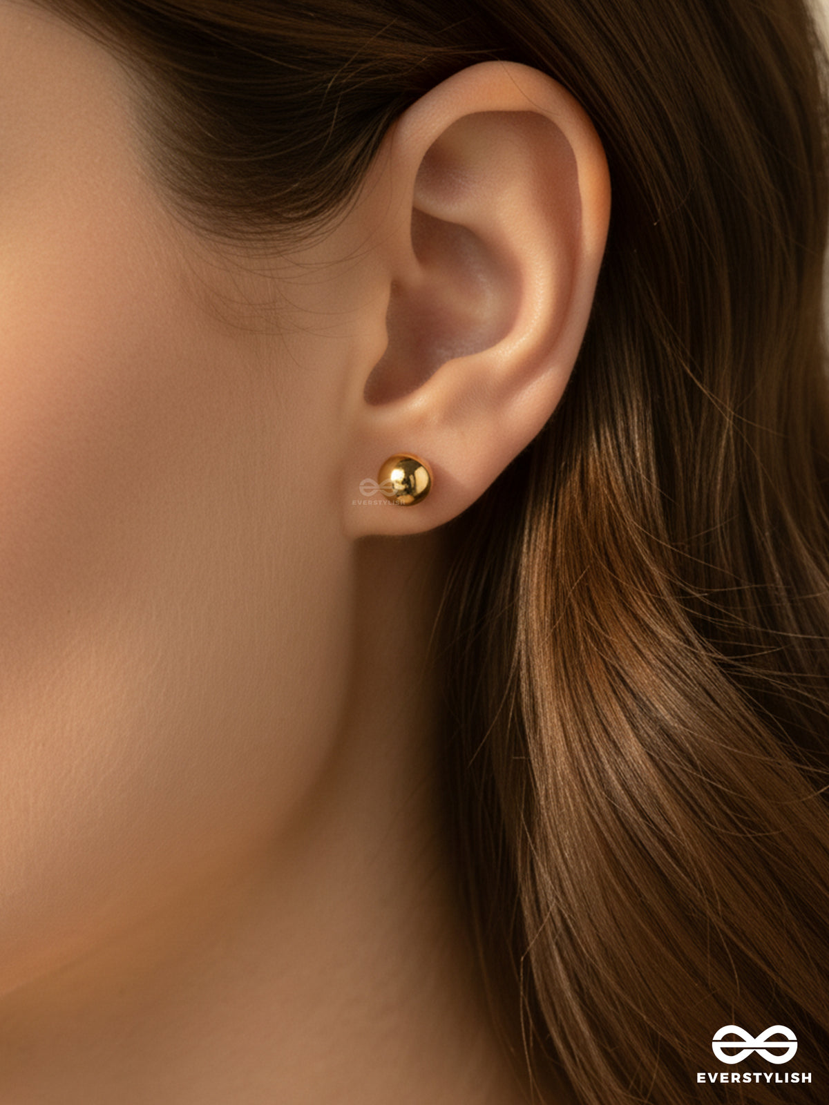 Dotty - Classic Gold Stud Earrings