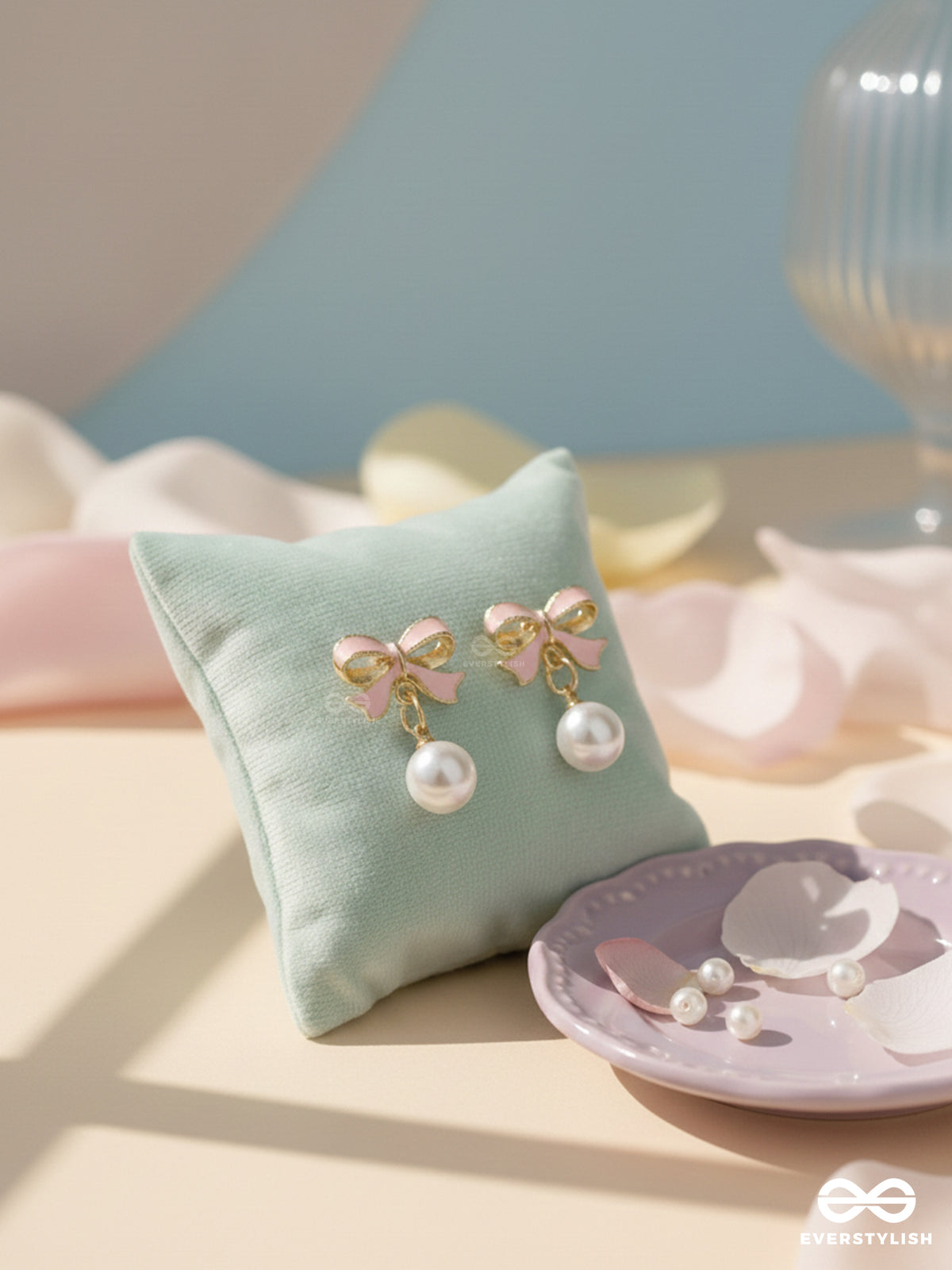 Bowberry - Pearl Drop Earrings