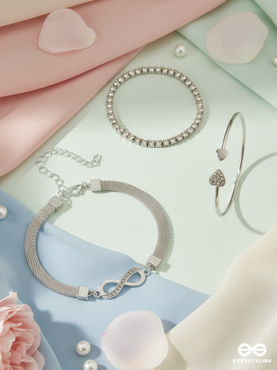 Eternity Form - Modern Silver Bracelet Set