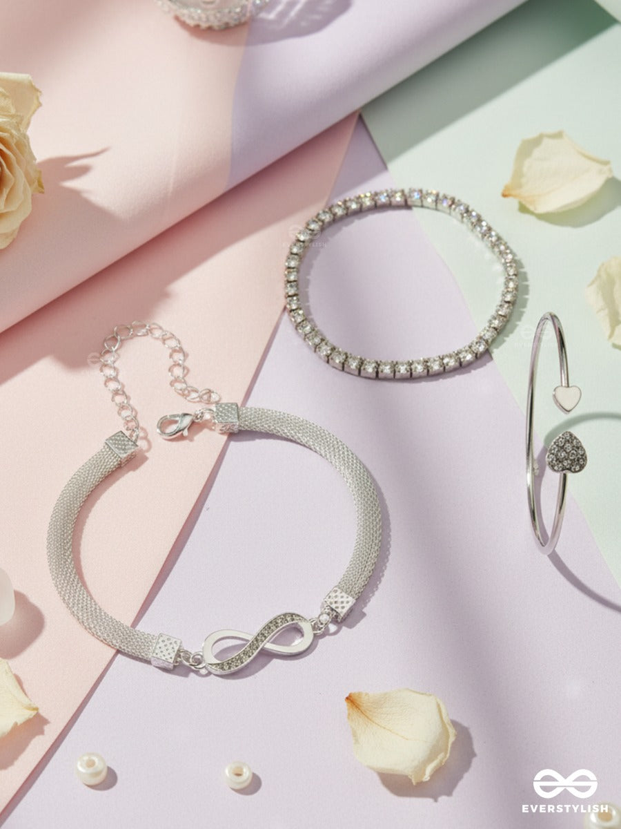 Eternity Form - Modern Silver Bracelet Set