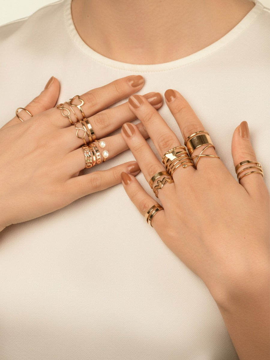 Loop Studio - Minimal Golden Rings Set