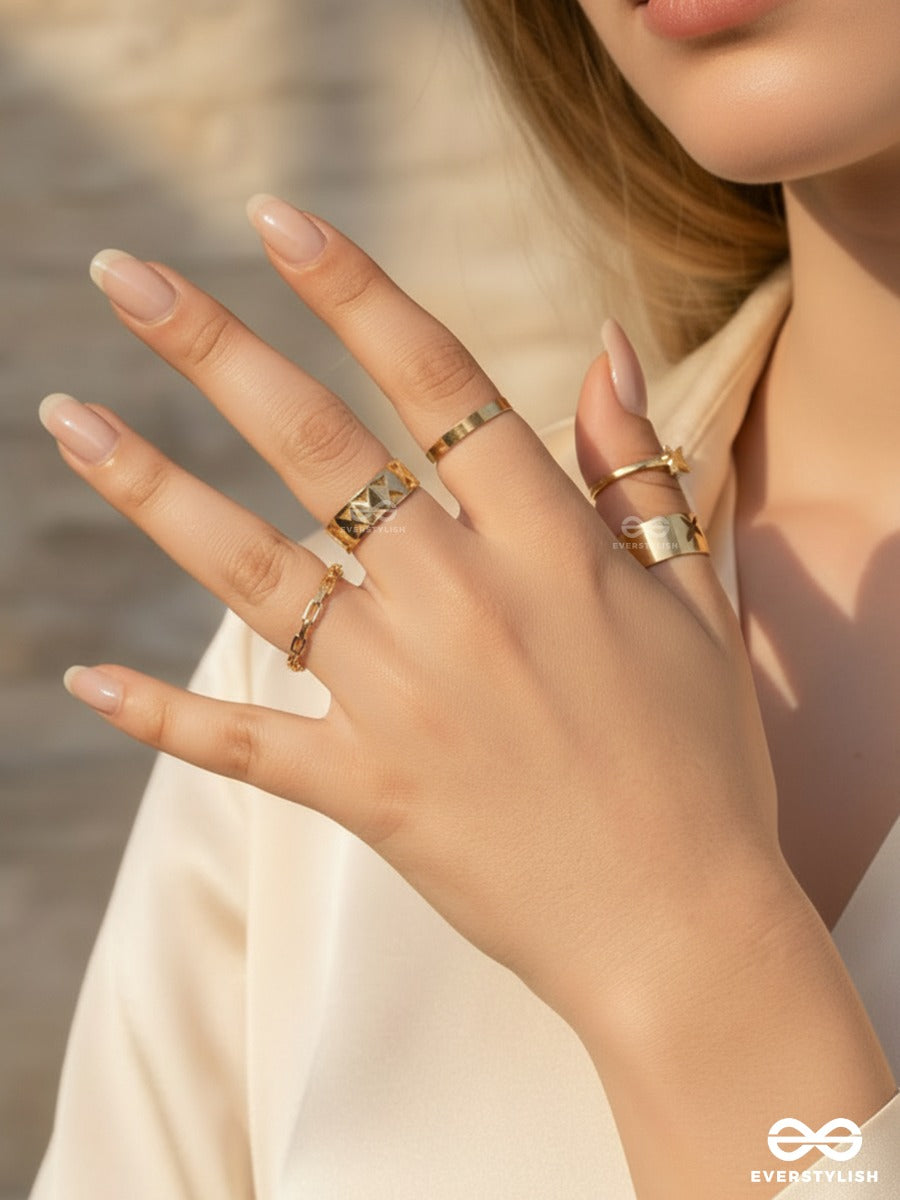 Gold Cuts - Contemporary Ring Set