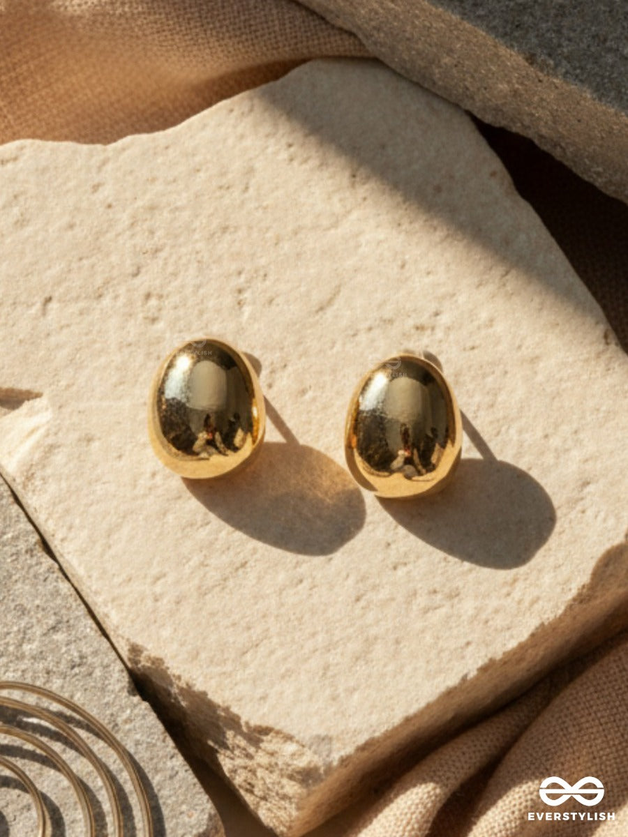 Golden Pebble - Minimal Stud Earrings