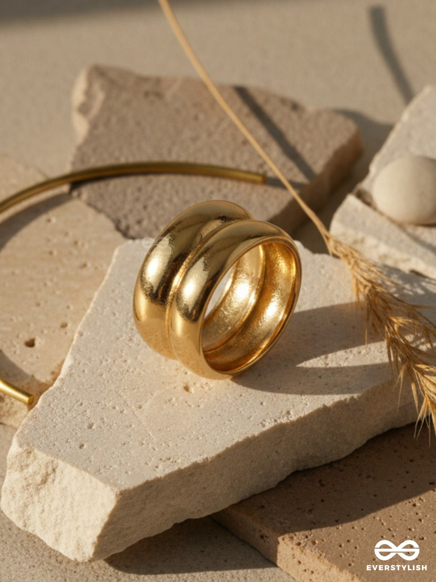 Pure Dome - Double Loop Gold Ring