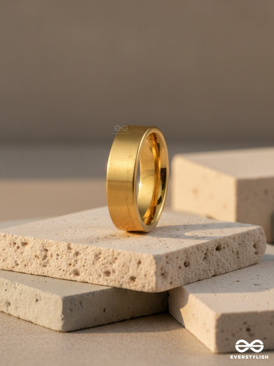 Just Gold - Sleek Band Gold Ring