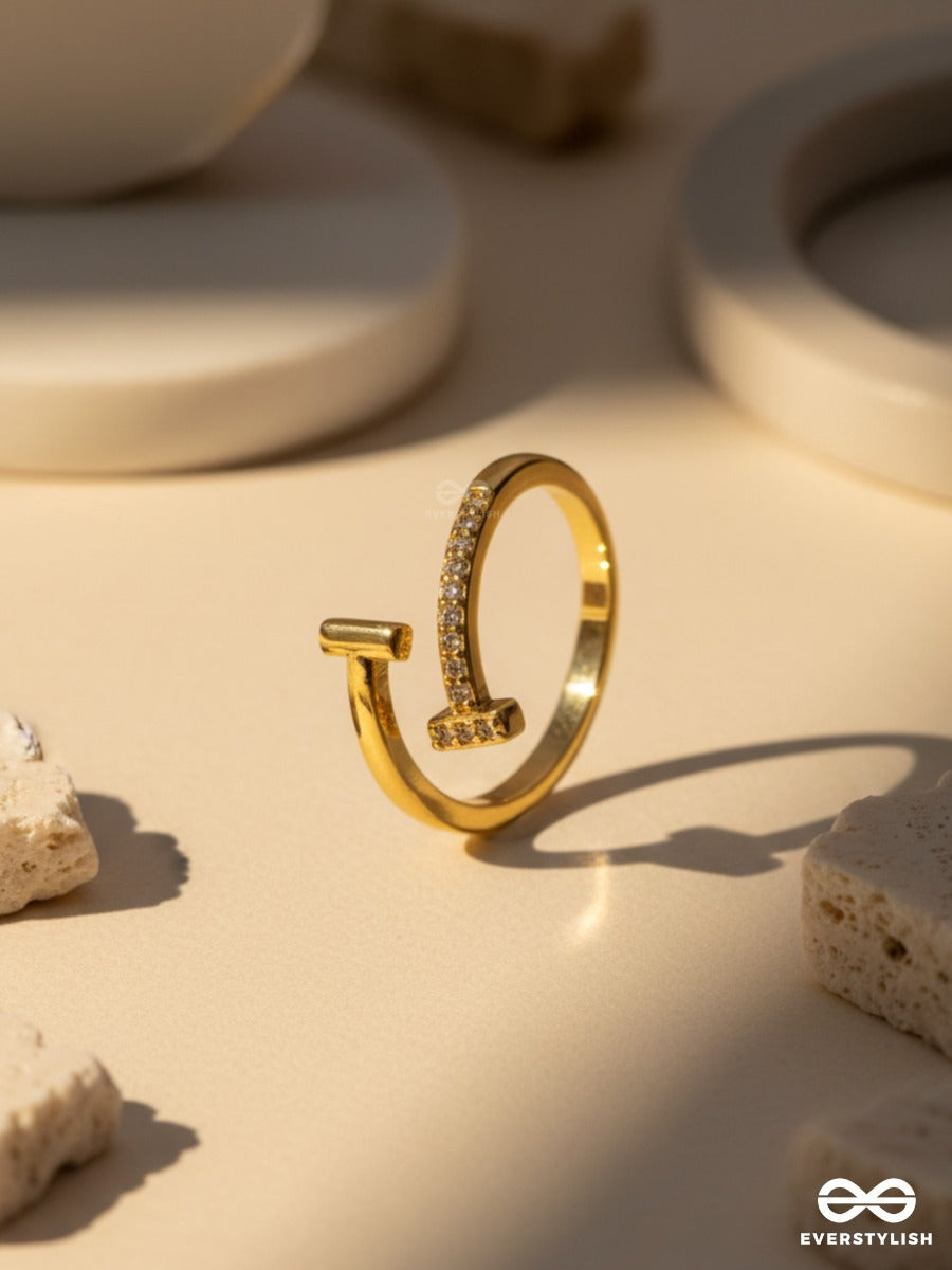 Glint Bar - Modern Open Gold Ring