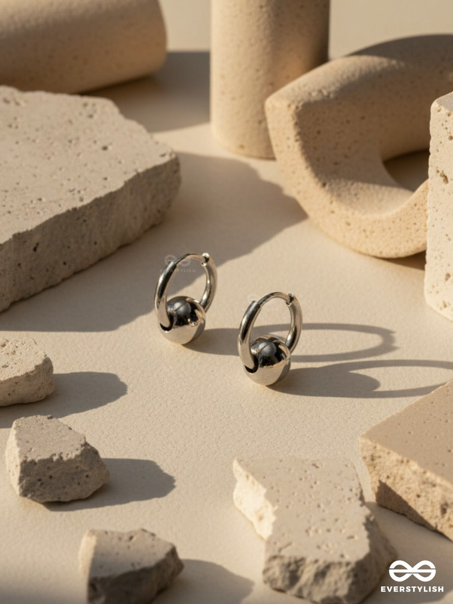 Silver Nod - Soft Curved Hoops With Round Detail