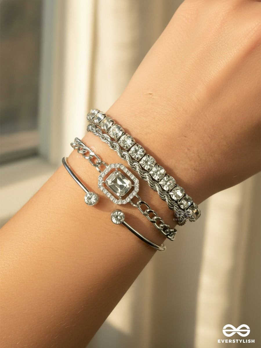 Moonchain Edit - Stone & Metal Bracelet Set