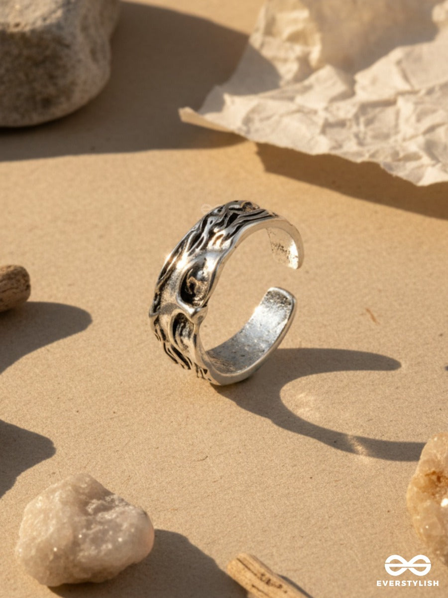 Silver Relief - Sculptural Cuff Ring