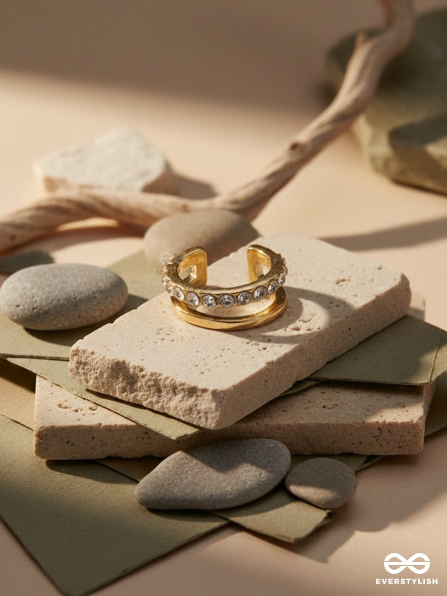 Crysta Trace - Gold Ear Cuff