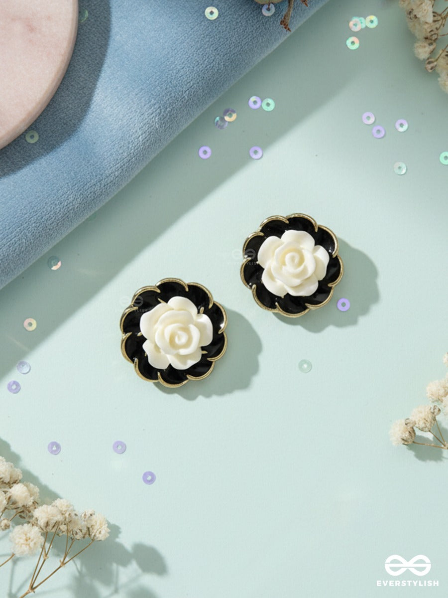Noir Rosette - Vintage Floral Studs