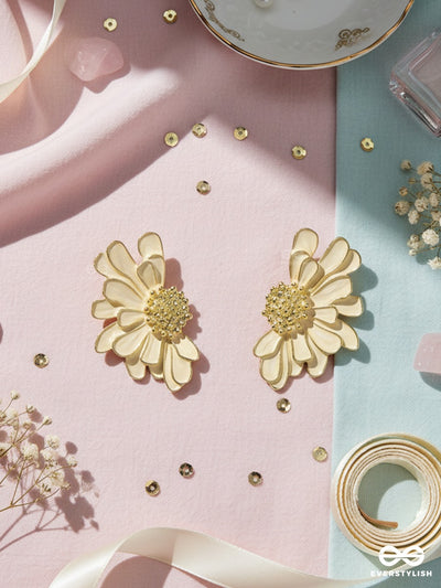 Ivory Gardenia - Textured Bloom Stud Earrings