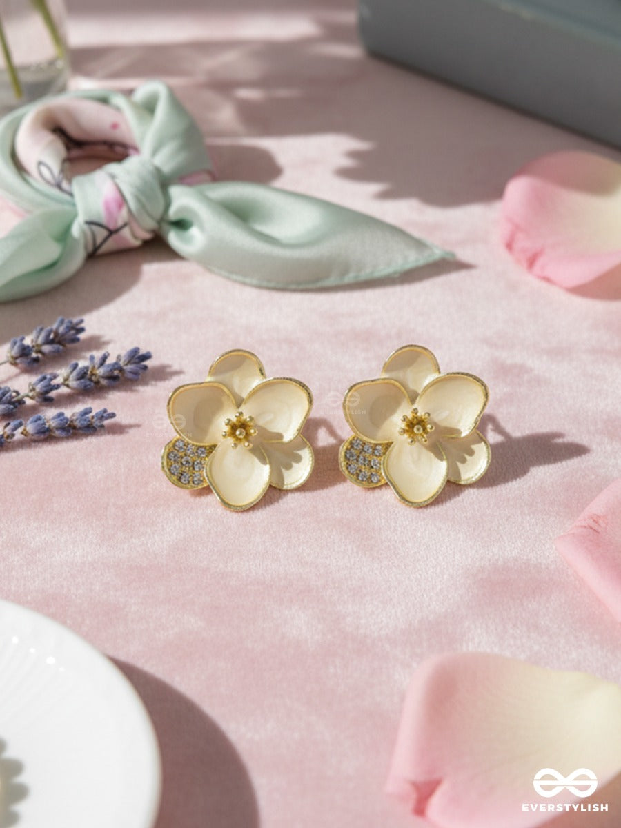 Chantilly Flora - Sparkle Stud Earrings