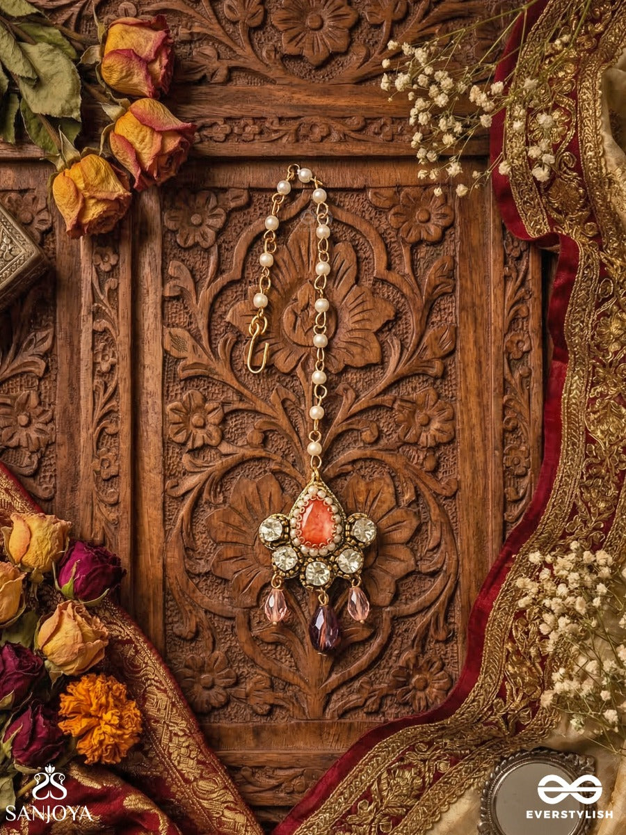 Chitraratna - Ornate Jewel - Decorative Maangtika With Gemmed Medallion, Floral Stone Cluster And Crystal Drop Accents