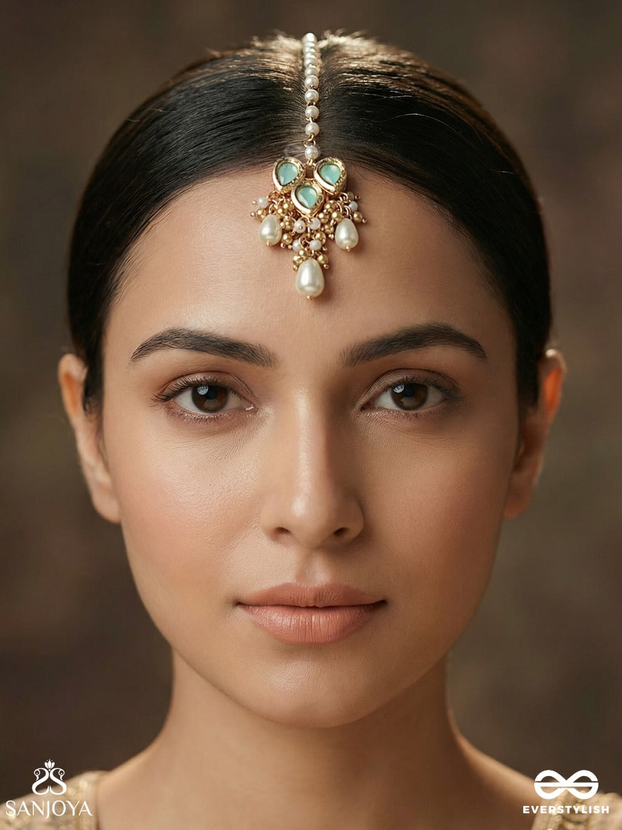 Meghvalli - Cloud Vine - Graceful Maangtika With Gem Panel And Pearl Danglers