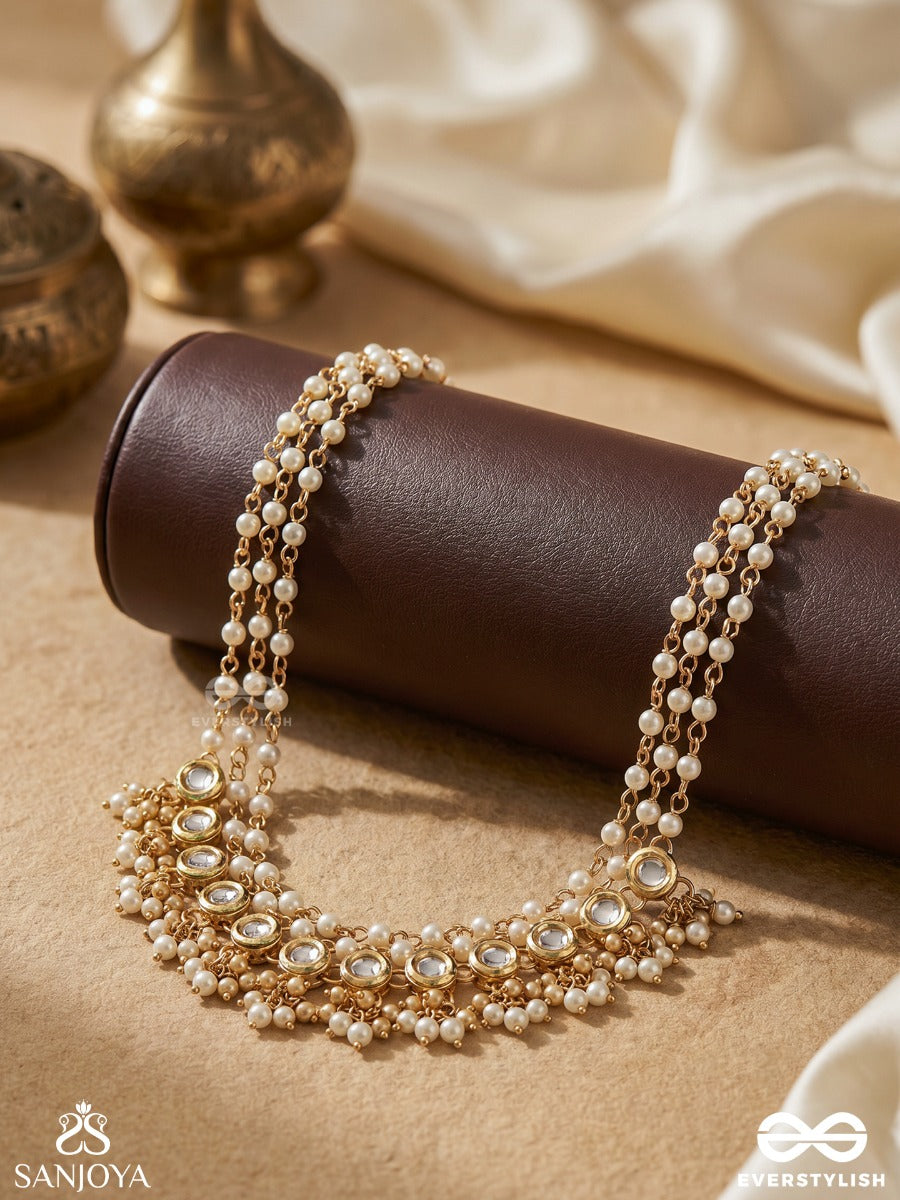 Alokjhari - Stream Of Light - Elegant Necklace With Structured Links And Cascade Detailing