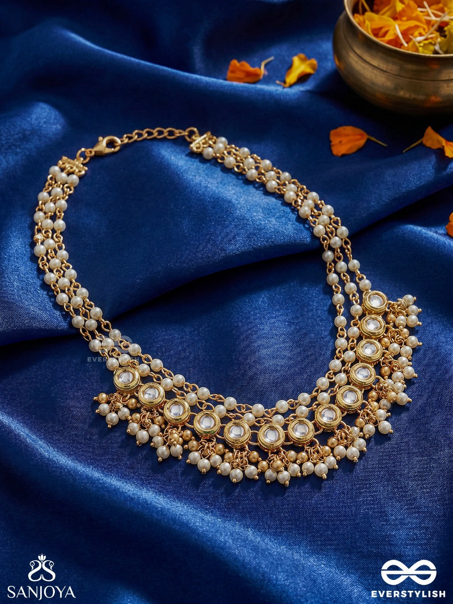 Alokjhari - Stream Of Light - Elegant Necklace With Structured Links And Cascade Detailing
