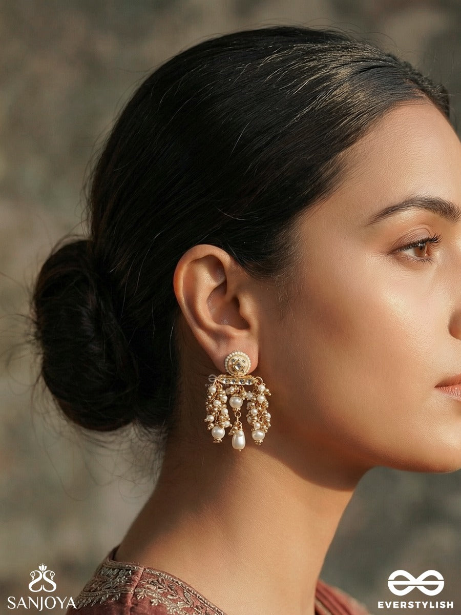 Kanakmudrika - Golden Seal - Decorative Earrings With Enamel Panel And Drop Accents
