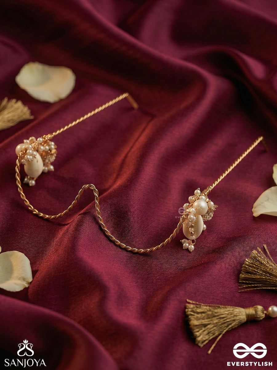 Noorisha – Celestial Bloom – Elegant Face Let With Baroque Pearl Drops And Delicate Gold Chain Drapes