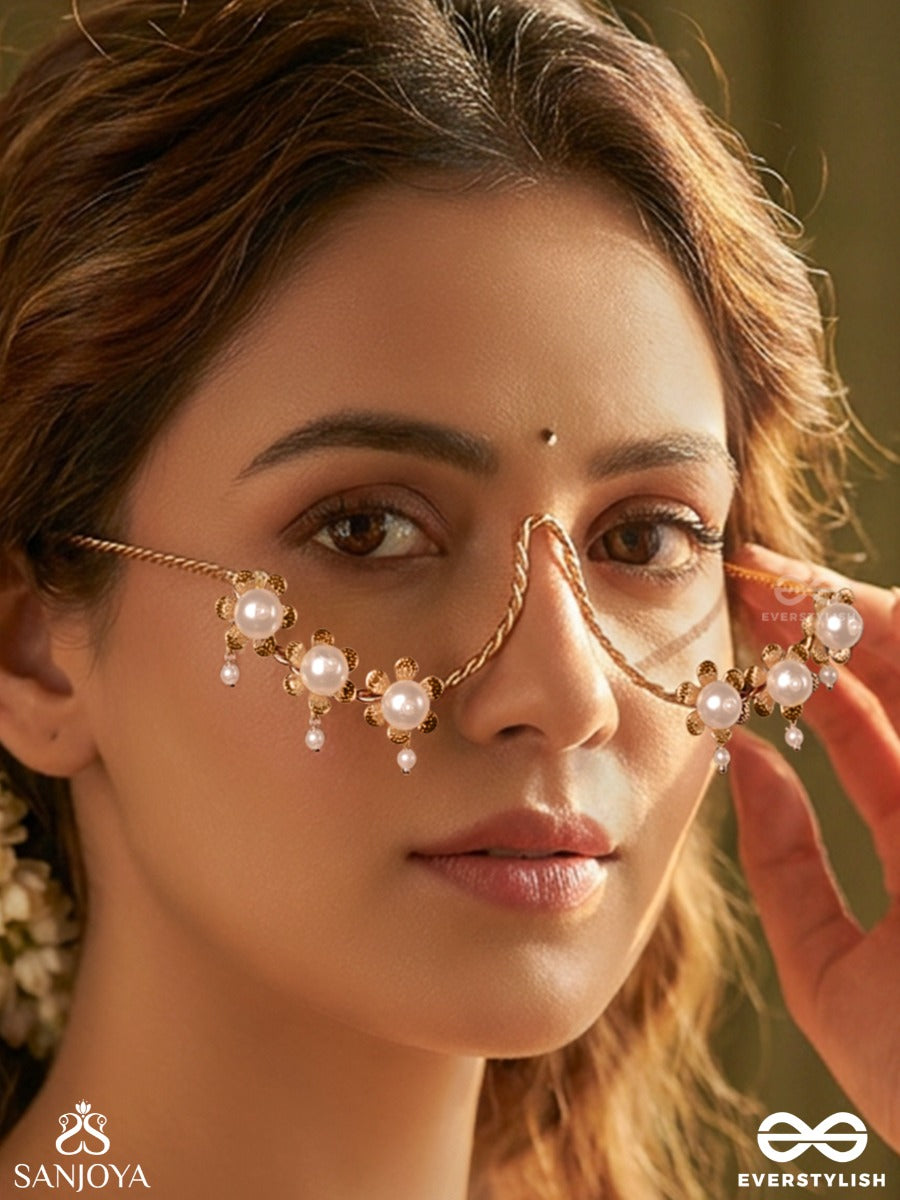 Ruhaani – Soft Lustre – Delicate Face Let With Floral Pearl Clusters And Soft Gold Chain Drapes