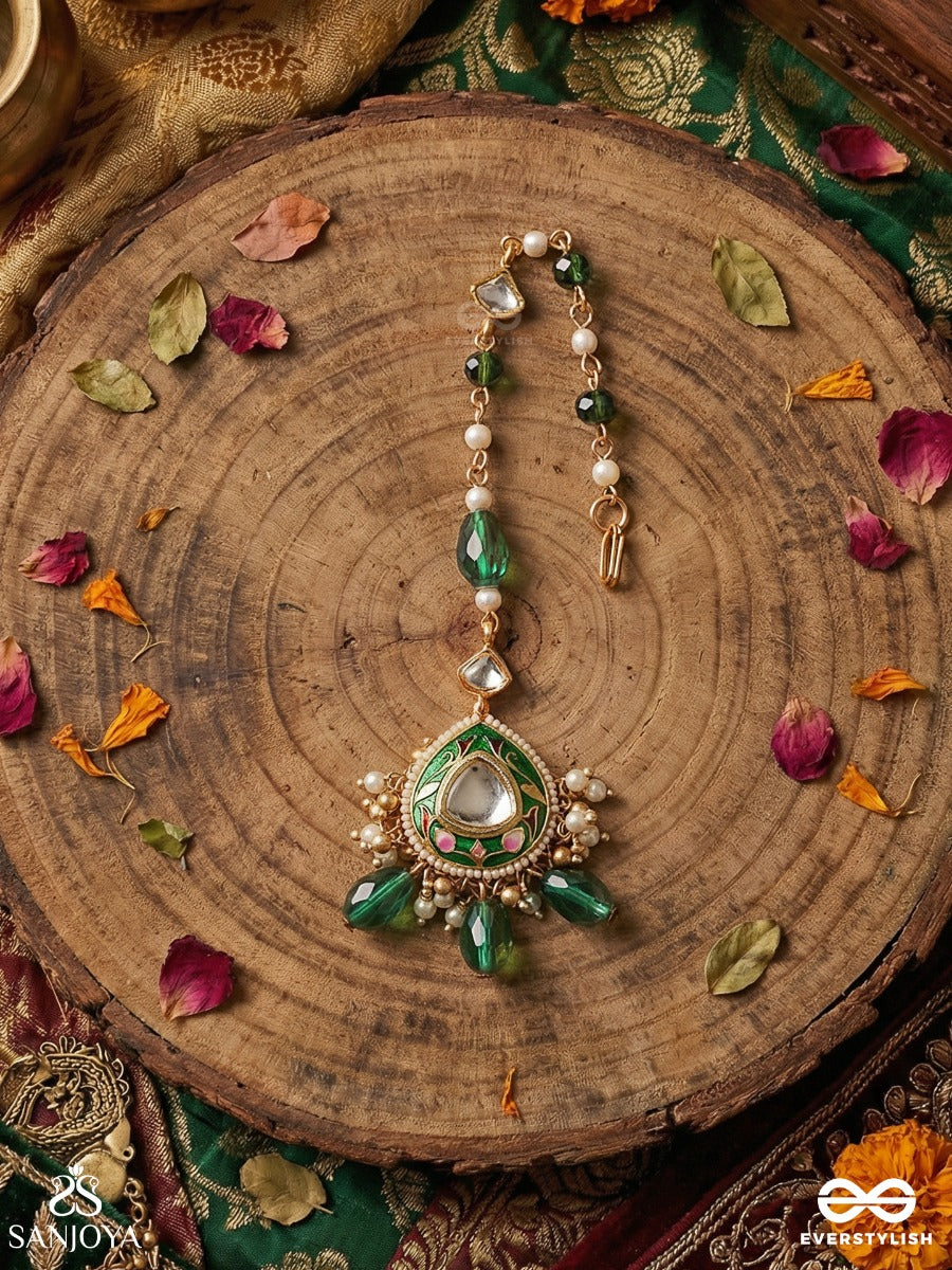 Vasuharini - Treasured Green - Elegant Maangtika With Ornamental Motif And Multi-Drop Details