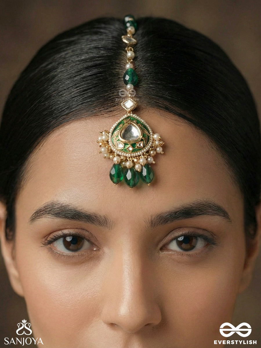 Vasuharini - Treasured Green - Elegant Maangtika With Ornamental Motif And Multi-Drop Details