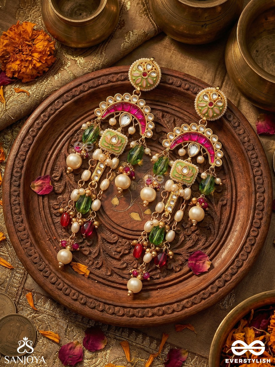 Samrita - Perfect Balance - Statement Earrings With Ornamental Form And Multi-Drop Elements