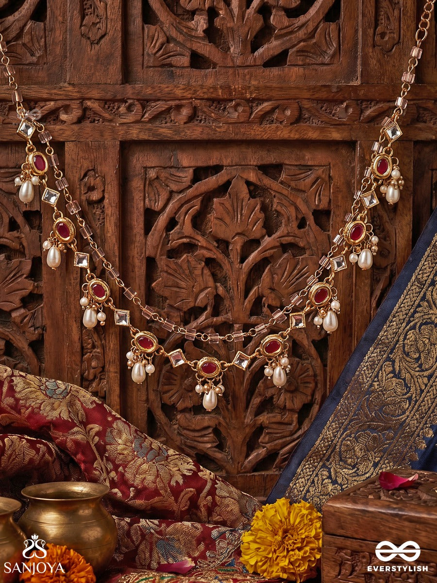 Anveshika - Seeking Beauty - Elegant Necklace With Delicate Links And Soft Drop Accents