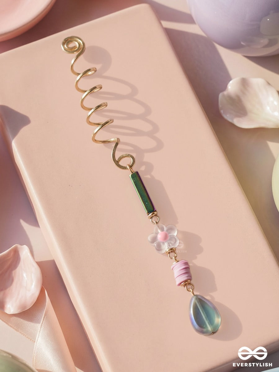 Meadow Loop - Trendy Braidlet With Green Gem Dangler