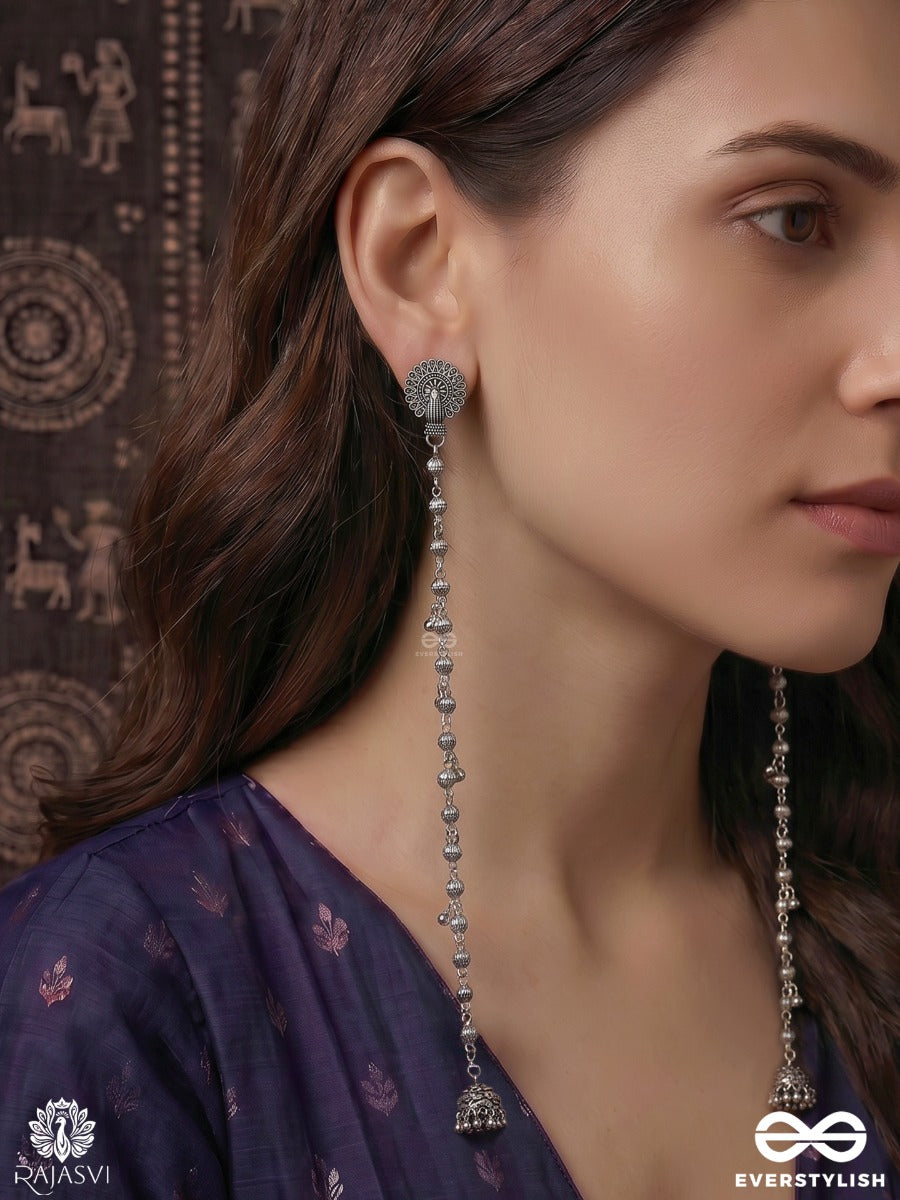 Kaanchi Resha – Long Drop Oxidised Kashmiri Earrings