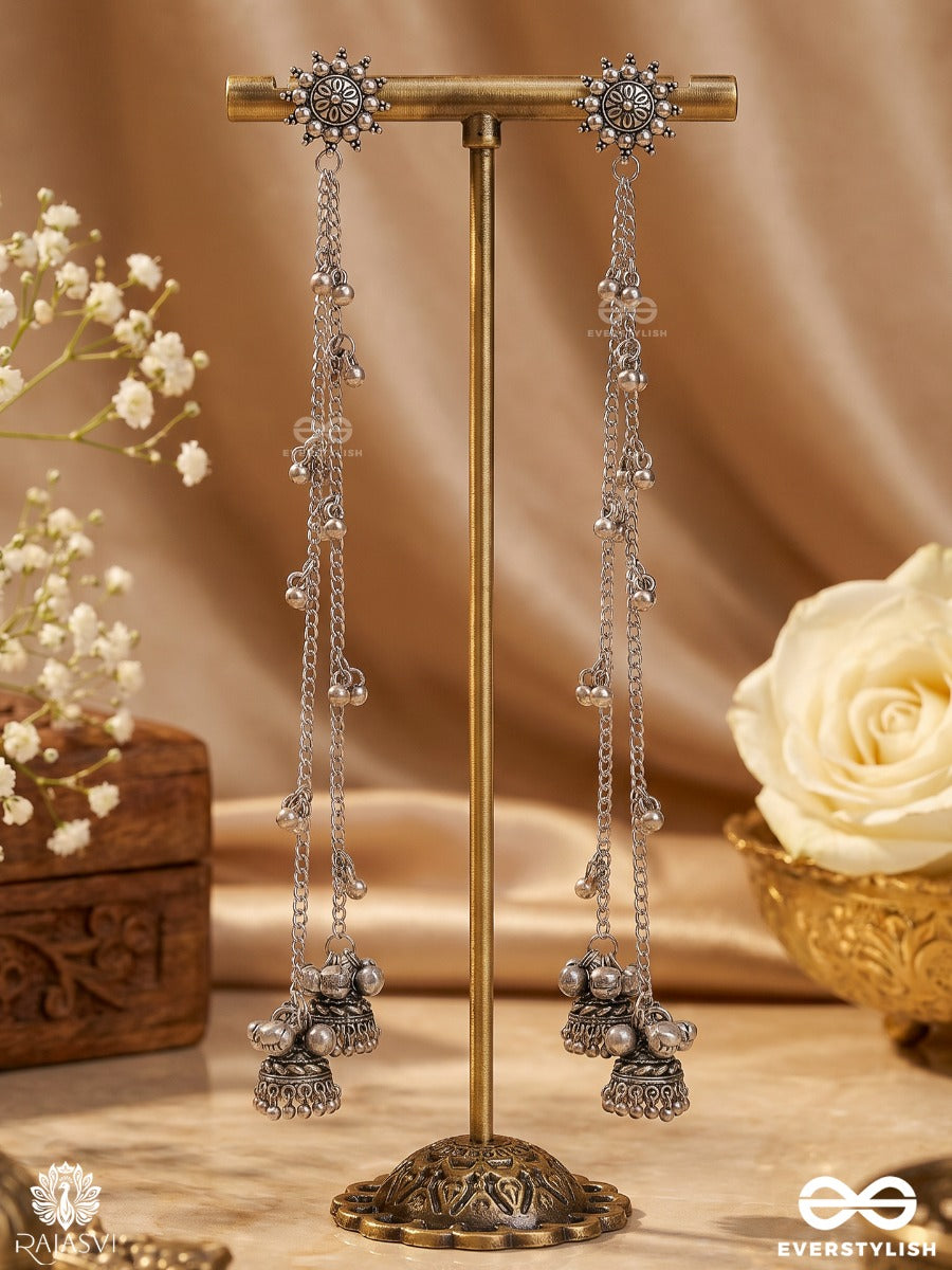 Saaz Guldasta – Long Drop Oxidised Kashmiri Earrings