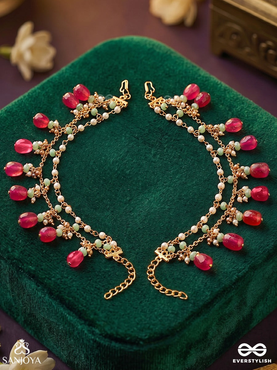 Zarleena – Golden Flow – Delicate Earchain With Layered Chains And Dangling Stone Drops