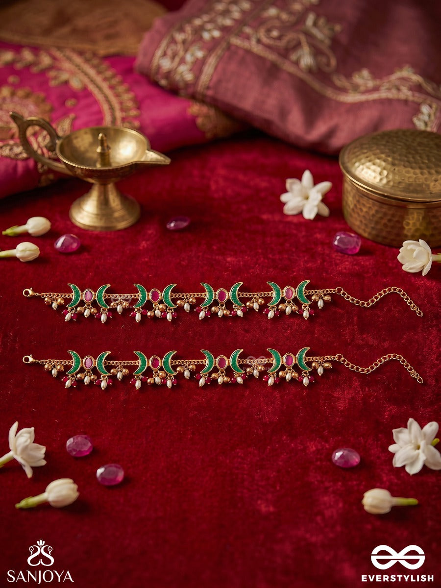 Chandravee – Moon Grace – Festive Anklet With Crescent Motifs And Dangling Accents