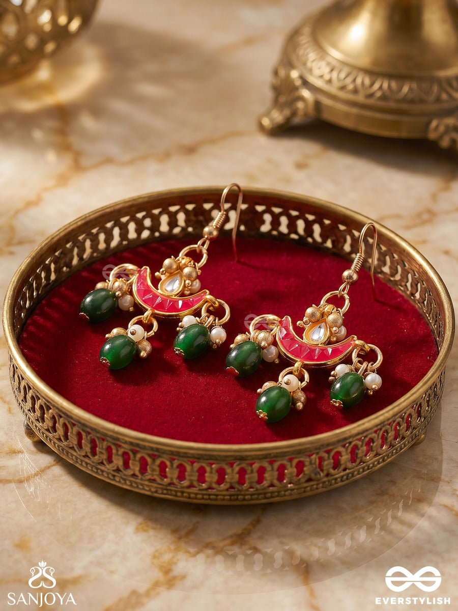 Nishigandha – Fragrance Of The Night – Elegant Earrings With Lunar Curves And Flowing Details