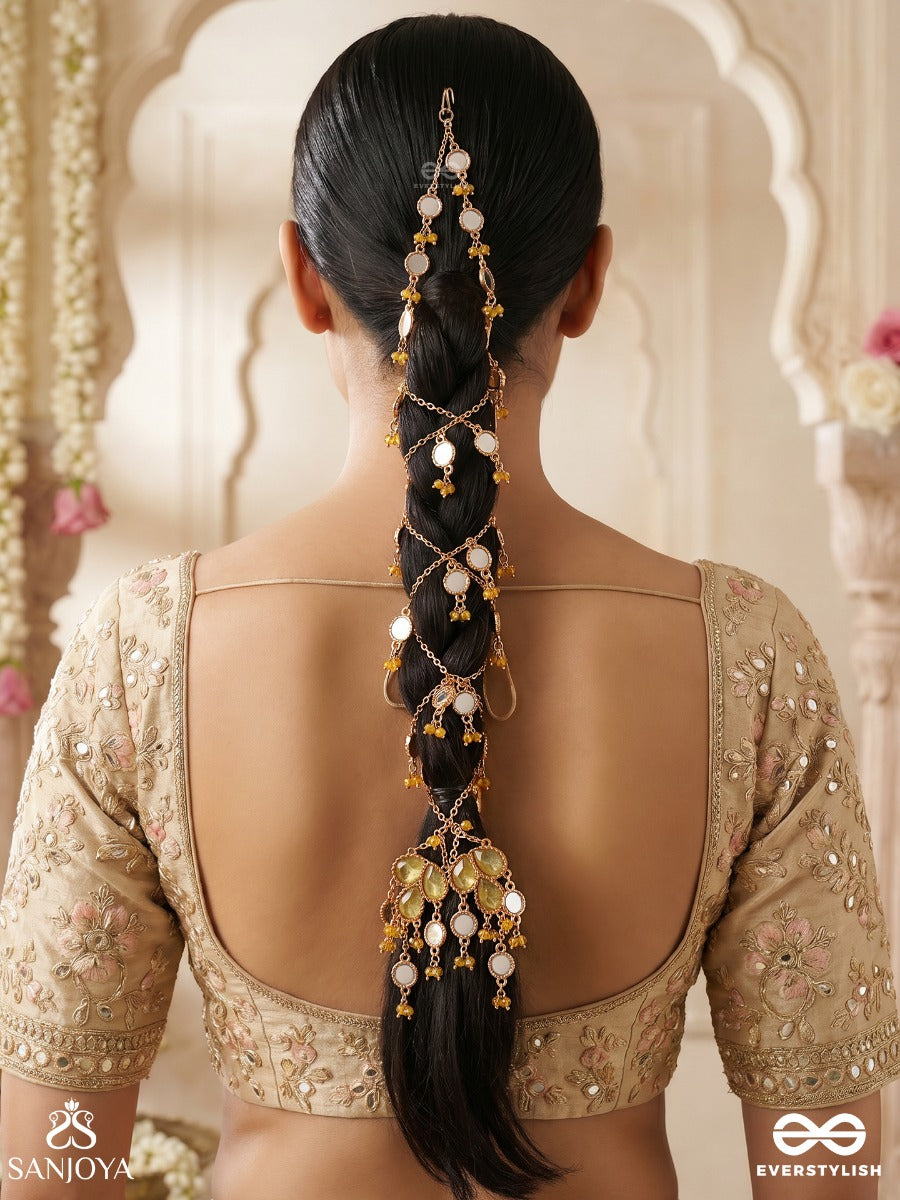 Zulfjhankaar – Melody Of Tresses – Ornate Braid Paranda With Flowing Chains, Mirror Details And Dangling Accents