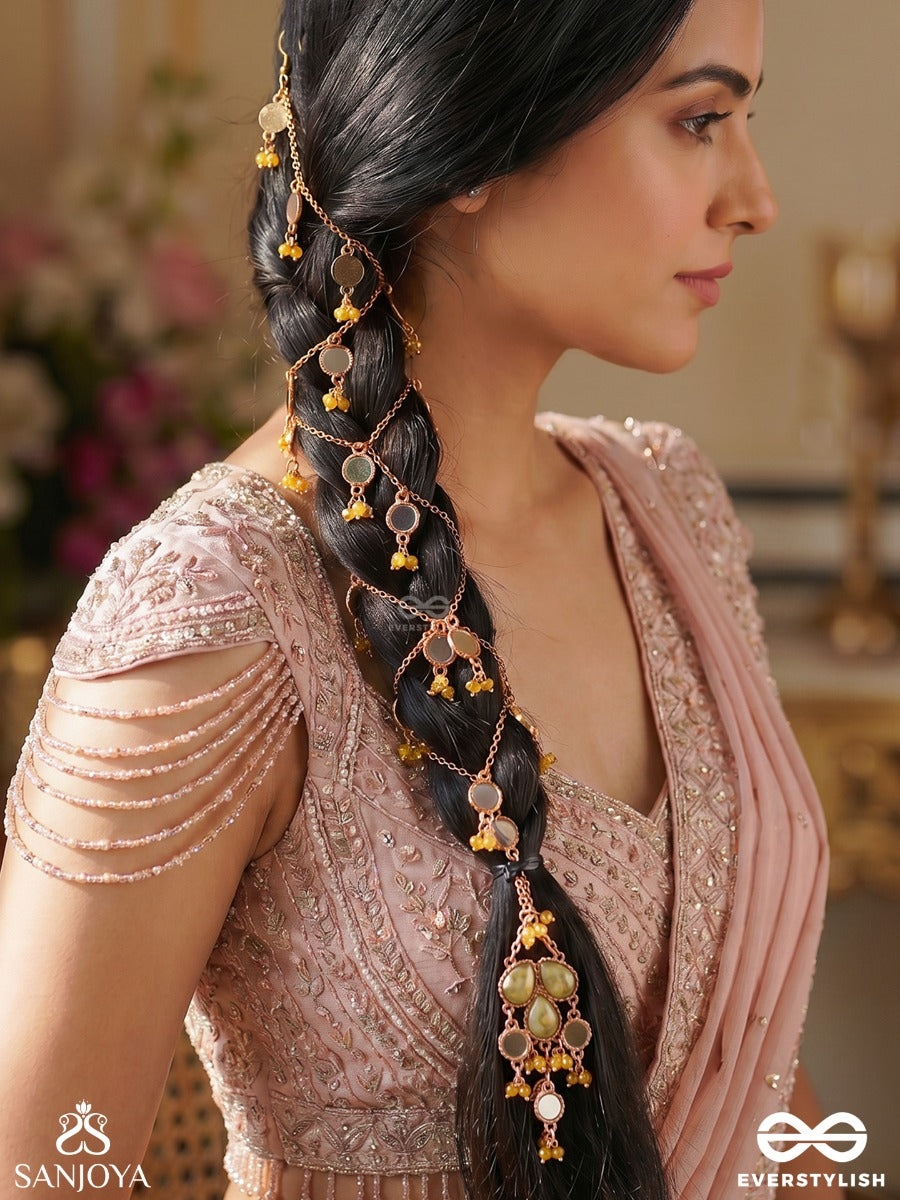 Zulfjhankaar – Melody Of Tresses – Ornate Braid Paranda With Flowing Chains, Mirror Details And Dangling Accents