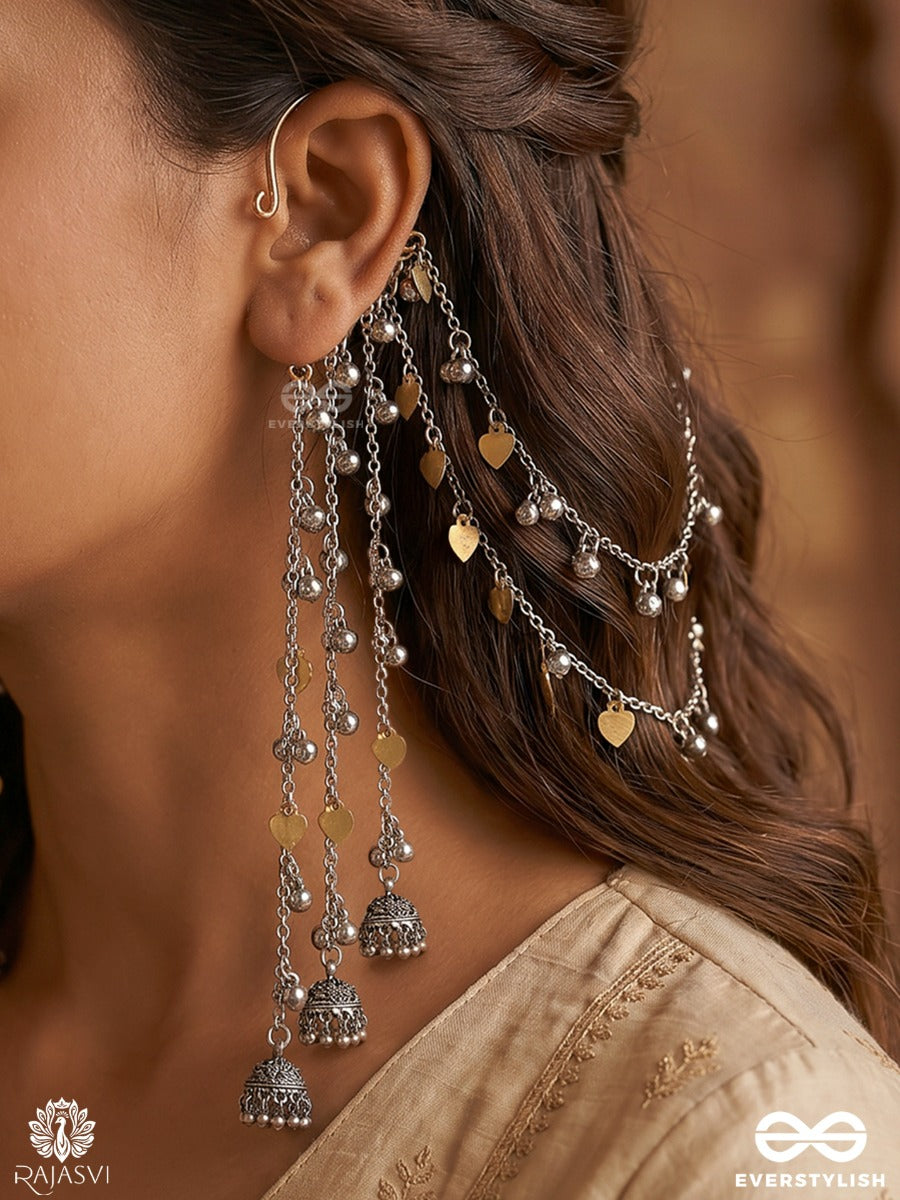 Zareen Kafchain – Oxidised Earcuff Hair Chain Accessory With Silver Charms