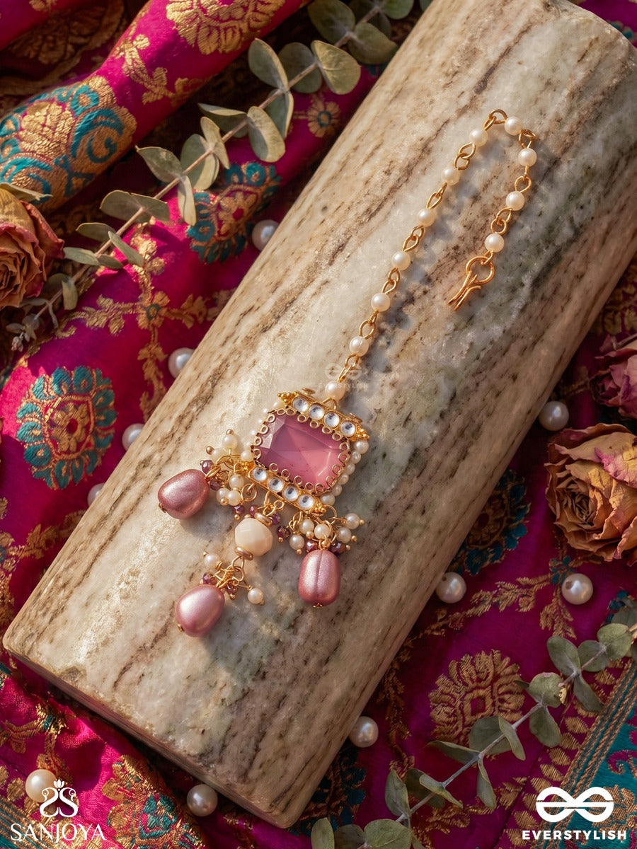 Manorika – Charming Grace – Festive Maangtika With Square Pink Centerpiece, Pearl Border And Deep Mauve Bead Danglers